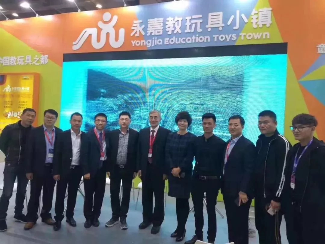 1552639499410031.jpg 640.webp (3).jpg